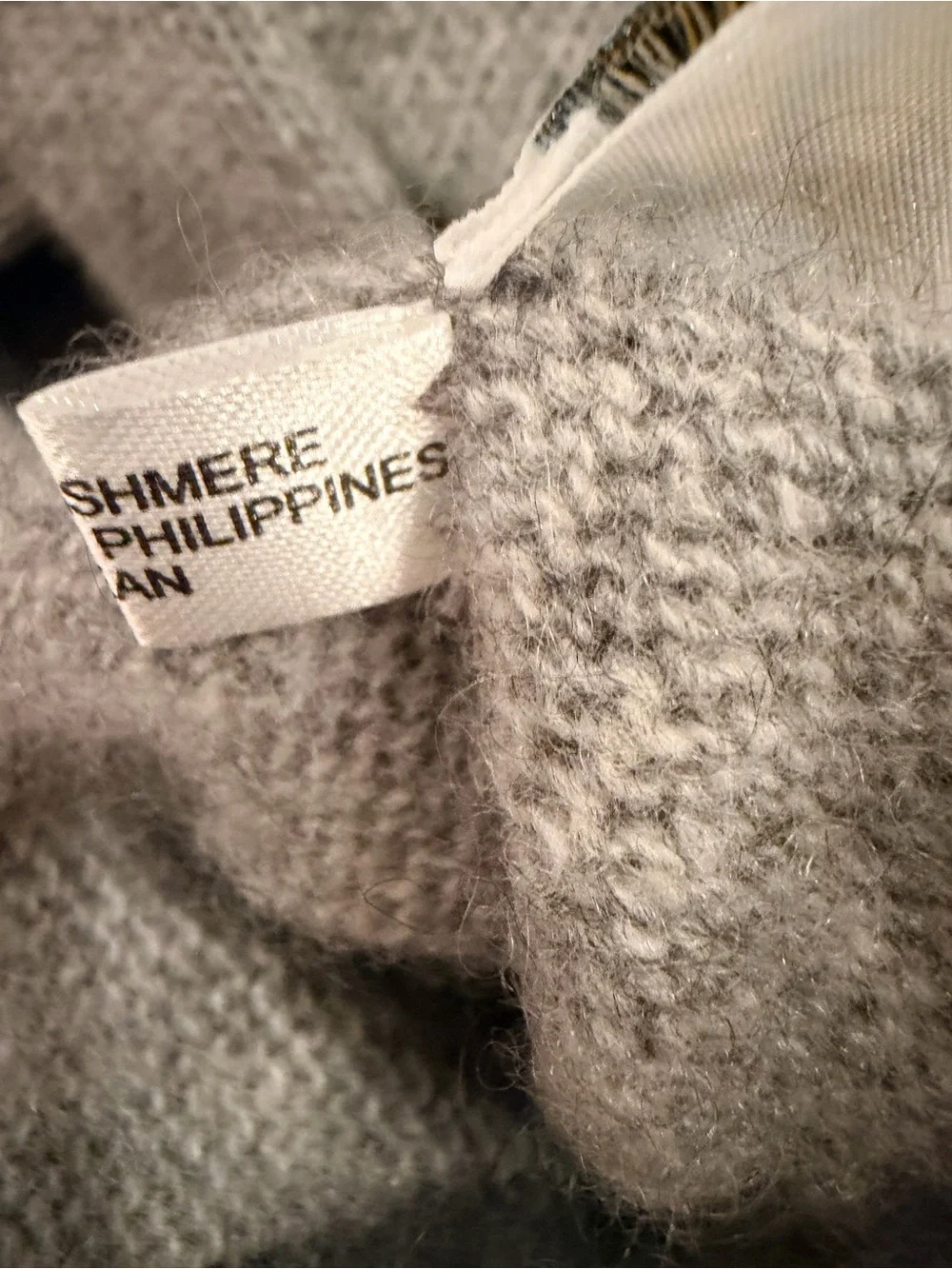 Portolano 100% Cashmere Gray Knit Gloves NWOT